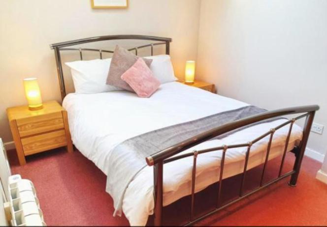 Stratton Cottage Guesthouse Biggleswade Dış mekan fotoğraf A bedroom at the hotel